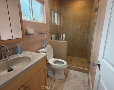 5855 Shirley Avenue - Photo Thumbnail 14