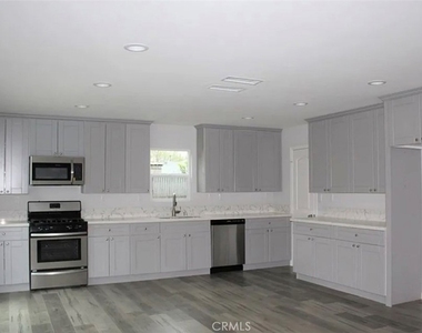 7009 Claire Avenue - Photo Thumbnail 2