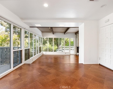 3946 Alta Mesa Drive - Photo Thumbnail 1