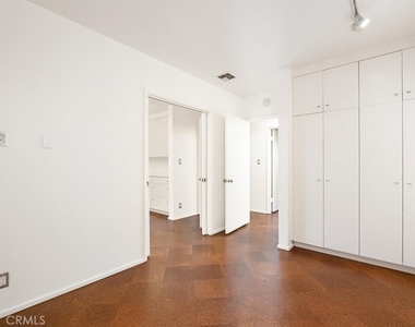 3946 Alta Mesa Drive - Photo Thumbnail 17