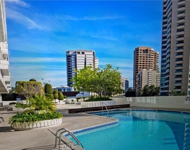 10501 Wilshire Boulevard - Photo Thumbnail 4
