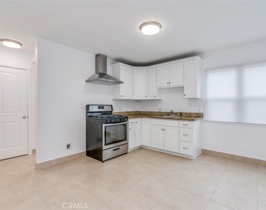 501 N Eastwood - Photo Thumbnail 4