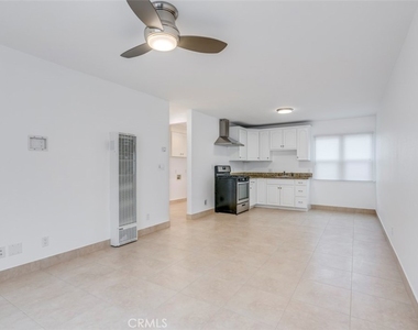 501 N Eastwood - Photo Thumbnail 3