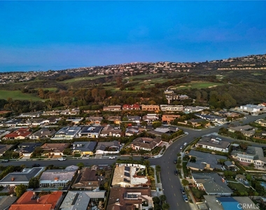4621 Wayne - Photo Thumbnail 23