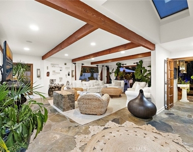 4621 Wayne - Photo Thumbnail 5