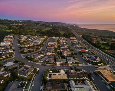 4621 Wayne - Photo Thumbnail 22