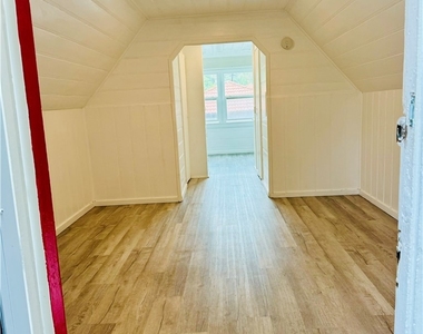 24263 Los Codona Avenue - Photo Thumbnail 7