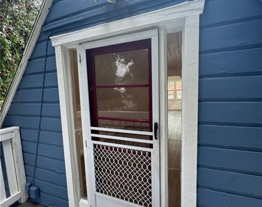 24263 Los Codona Avenue - Photo Thumbnail 2