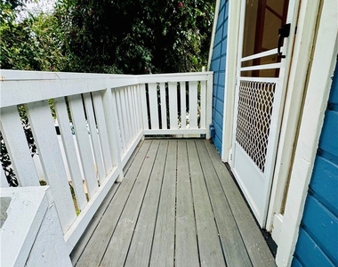 24263 Los Codona Avenue - Photo Thumbnail 3