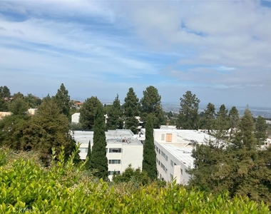 99 Hilltop Circle - Photo Thumbnail 14