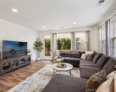 37 Majeza Court - Photo Thumbnail 10
