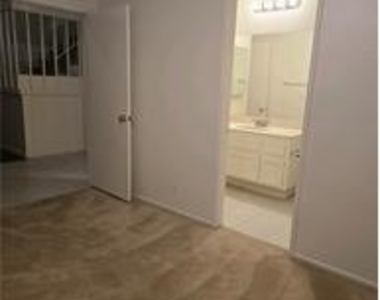23921 Copenhagen - Photo Thumbnail 12