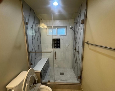 14233 Old Wood Road - Photo Thumbnail 7
