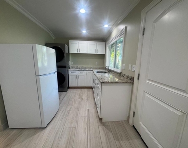 14233 Old Wood Road - Photo Thumbnail 5