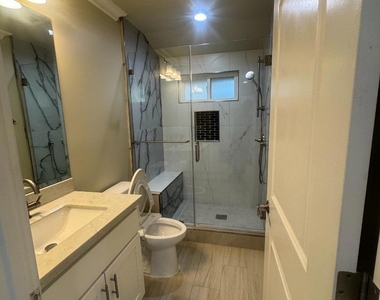 14233 Old Wood Road - Photo Thumbnail 6