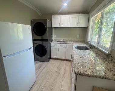 14233 Old Wood Road - Photo Thumbnail 2