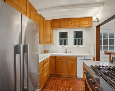 122 Opal Avenue - Photo Thumbnail 14