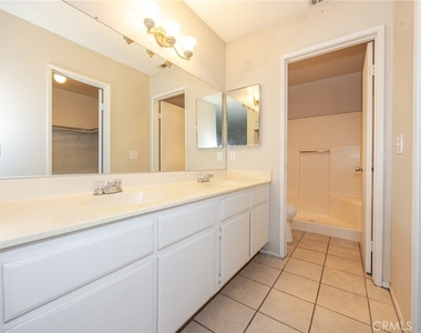 10415 Buckboard Circle - Photo Thumbnail 8