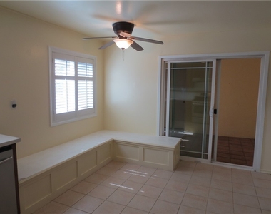 2312 Connor Avenue - Photo Thumbnail 2