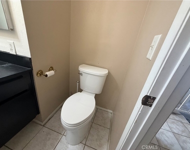 9131 Burnet Avenue - Photo Thumbnail 30