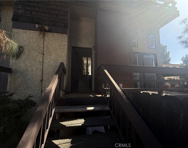 9131 Burnet Avenue - Photo Thumbnail 42
