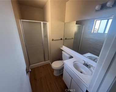 9131 Burnet Avenue - Photo Thumbnail 13