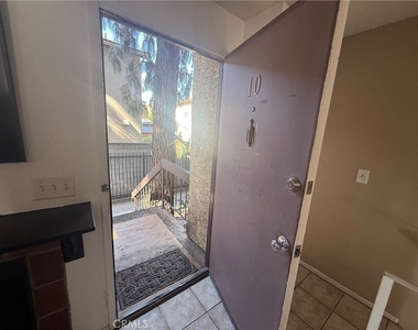 9131 Burnet Avenue - Photo Thumbnail 41