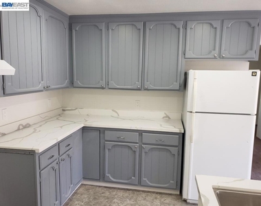 342 Washington Blvd - Photo Thumbnail 10
