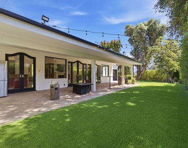 999 Casiano Road - Photo Thumbnail 37