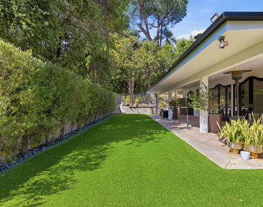 999 Casiano Road - Photo Thumbnail 36