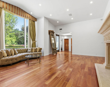 999 Casiano Road - Photo Thumbnail 7