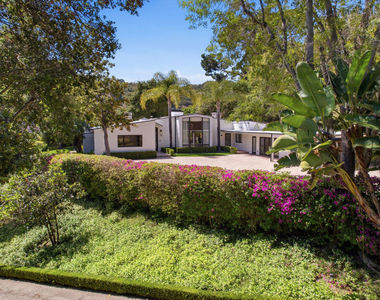 999 Casiano Road - Photo Thumbnail 40