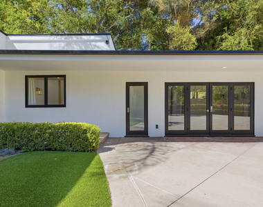 999 Casiano Road - Photo Thumbnail 29