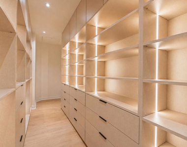 4475 Stern Avenue - Photo Thumbnail 20