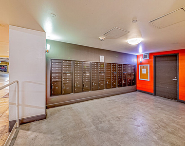 3223 W 6th Street - Photo Thumbnail 12