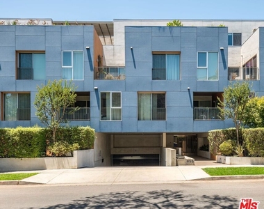 855 N Croft Avenue - Photo Thumbnail 1