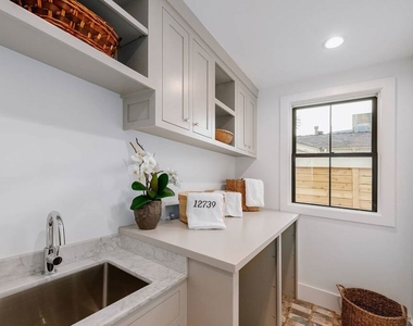 12739 Halkirk Street - Photo Thumbnail 28