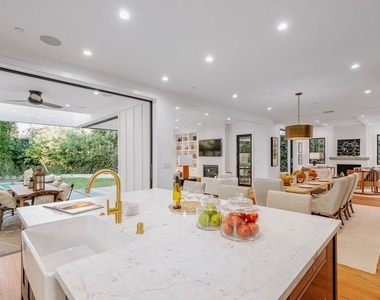 12739 Halkirk Street - Photo Thumbnail 26