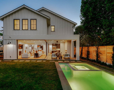 12739 Halkirk Street - Photo Thumbnail 2