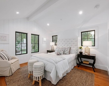 12739 Halkirk Street - Photo Thumbnail 38