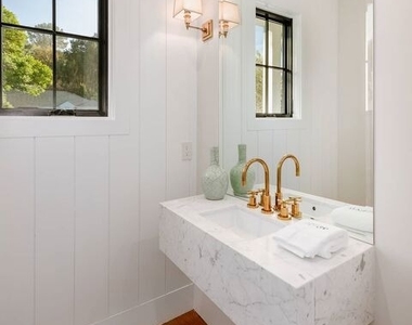 12739 Halkirk Street - Photo Thumbnail 17