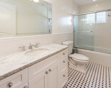 10767 Oregon Avenue - Photo Thumbnail 7