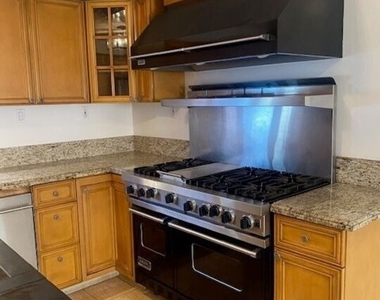 10767 Oregon Avenue - Photo Thumbnail 23