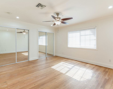 10767 Oregon Avenue - Photo Thumbnail 18