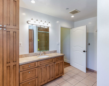 10767 Oregon Avenue - Photo Thumbnail 16