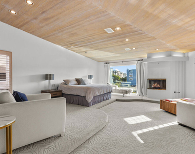 4611 Roma Court - Photo Thumbnail 11