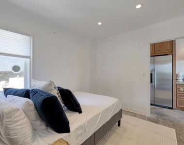 1300 Summitridge Drive - Photo Thumbnail 17
