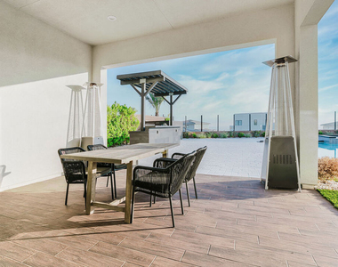 11811 N Greenwood Drive - Photo Thumbnail 30