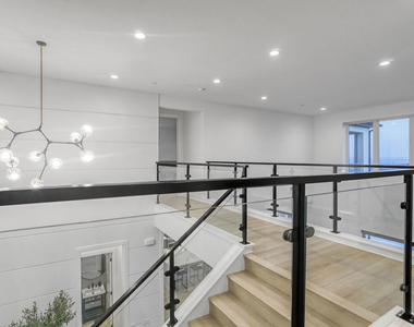 11811 N Greenwood Drive - Photo Thumbnail 13