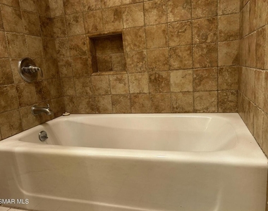 2884 Instone Court - Photo Thumbnail 10